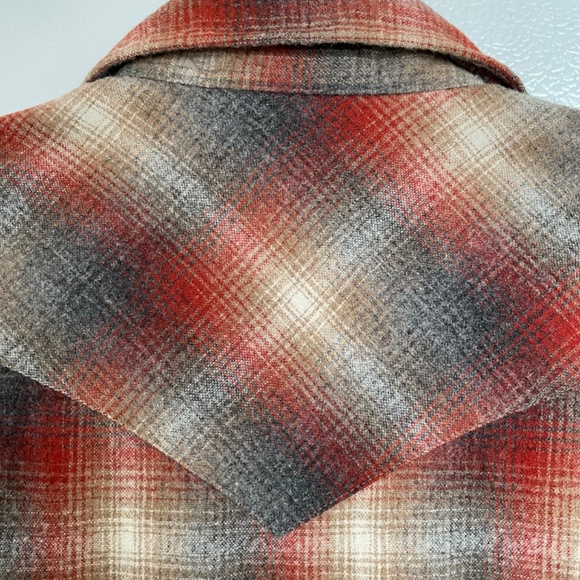 Mens Pendleton Wool Canyon Shirt - Picture 3 of 8